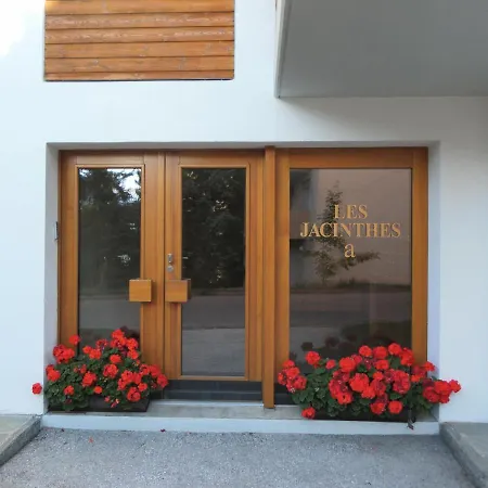 La Jacinthe De Crans Apartamento Exterior foto